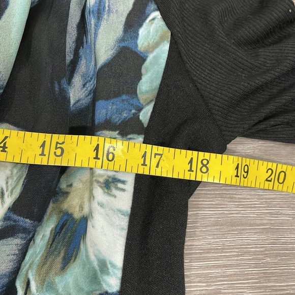 Simply Vera Vera Wang Long Sleeve Black Dress Floral Front M - Picture 9 of 14